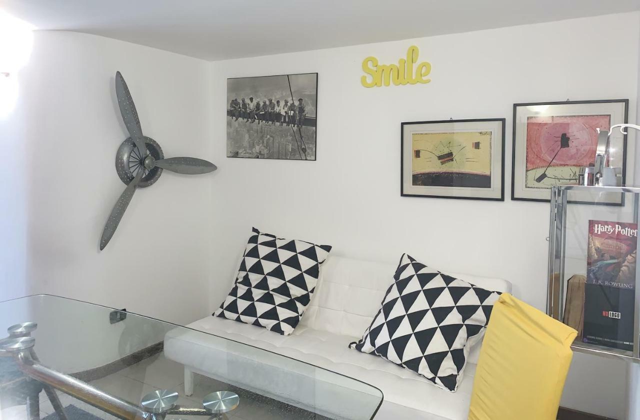 Apartamento Azzurra Flat Bari Center Exterior foto